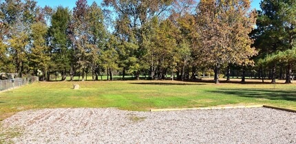 1392 E Old Spring Hope Rd in Nashville, NC - Building Photo - Building Photo