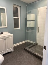 2118 W 51st St, Unit 1st floor in Chicago, IL - Building Photo - Building Photo