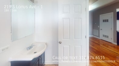 219 S Lotus Ave in Chicago, IL - Building Photo - Building Photo