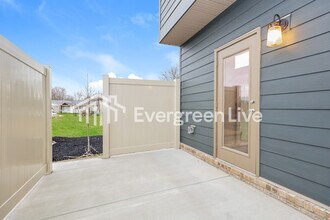 738 Elkins Dr in Lebanon, TN - Building Photo - Building Photo