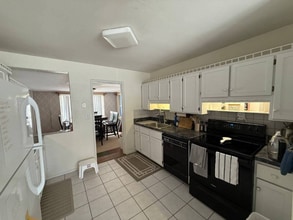 23 Hibiscus Dr in Ormond Beach, FL - Foto de edificio - Building Photo