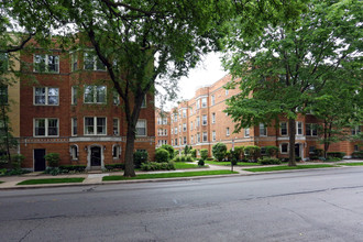 601-613 Washington Blvd in Oak Park, IL - Building Photo - Building Photo