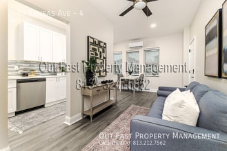 2509 W Kansas Ave in Tampa, FL - Foto de edificio - Building Photo