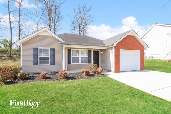 1351 E Nir Shreibman in La Vergne, TN - Building Photo - Building Photo