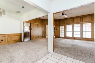 7007 Big Bear Lake Dr in Arlington, TX - Foto de edificio - Building Photo