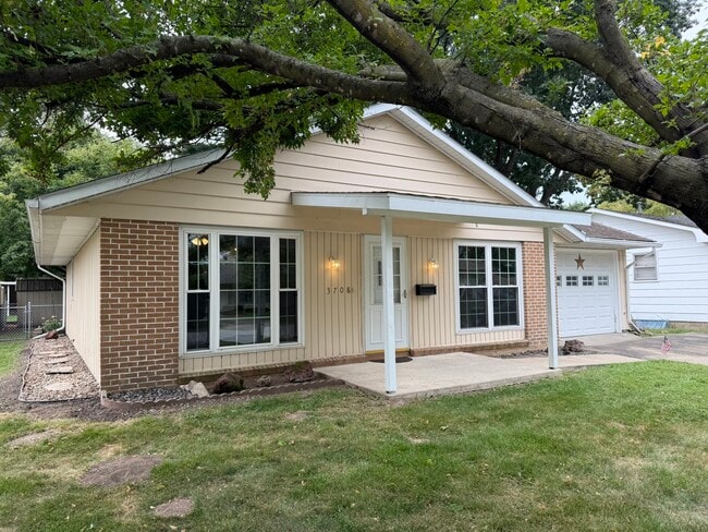 property at 3708 Meadow Dr