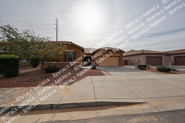 property at 1133 E Buckingham Ave