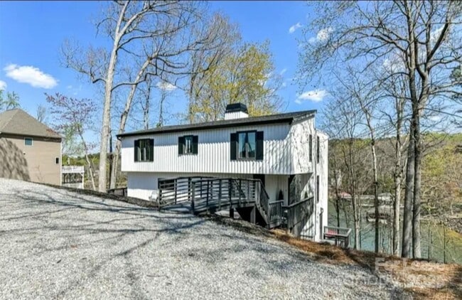 216 Hermance Ln in Mooresville, NC - Building Photo - Building Photo