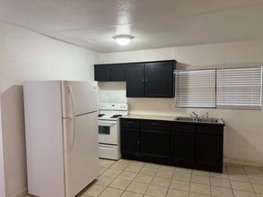 415 E 49th St in Odessa, TX - Building Photo - Building Photo