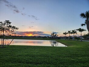 5243 Rivo Alto Cir in Westlake, FL - Building Photo - Building Photo