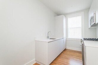 17a Forest St in Cambridge, MA - Building Photo - Building Photo