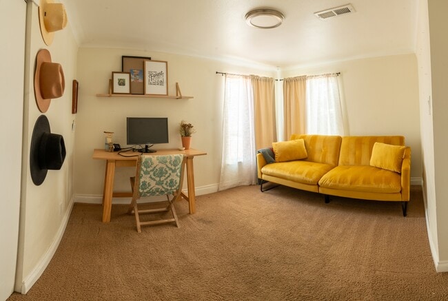 243 S Eliot St in Denver, CO - Building Photo - Building Photo