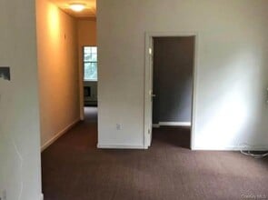103 Pipetown Hill Rd in Nanuet, NY - Building Photo - Building Photo