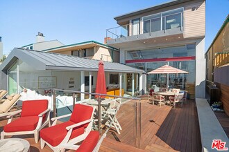 23536 Malibu Colony Rd in Malibu, CA - Foto de edificio - Building Photo