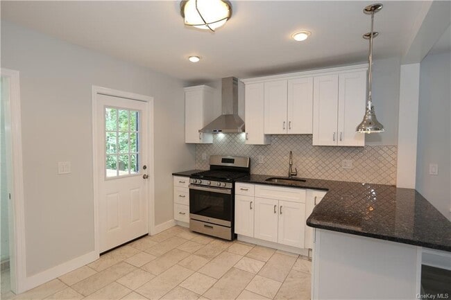 6 Catherine St in Nyack, NY - Building Photo - Building Photo