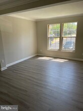 12876 Silvia Loop in Woodbridge, VA - Foto de edificio - Building Photo