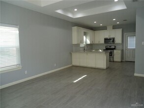 413 Downing Ave-Unit -2 in Edinburg, TX - Building Photo - Building Photo