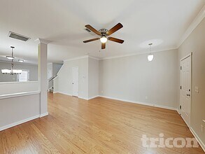 7030 McLothian Ln in Huntersville, NC - Foto de edificio - Building Photo