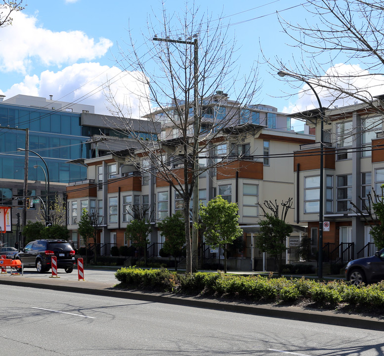 606-618 W 6th Ave in Vancouver, BC - Building Photo