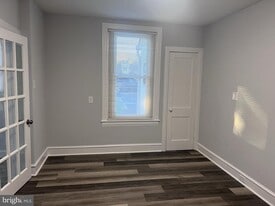 703 Bethlehem Pike in Glenside, PA - Building Photo