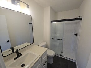 3000 Kenwood Rd in Fortuna, CA - Building Photo - Building Photo