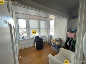 40 Chester St, Unit 10 in Boston, MA - Foto de edificio - Building Photo