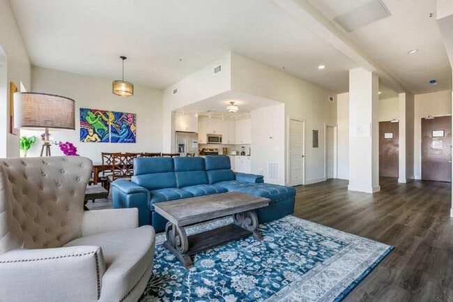 1111 Tulane Ave