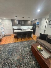 100 E Brookline St in Boston, MA - Building Photo - Building Photo
