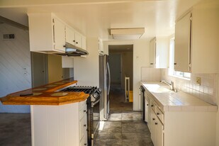 3513 Alma Ave in Manhattan Beach, CA - Building Photo