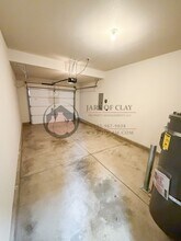 4742 Fanno Rdg Ln NE in Hayesville, OR - Building Photo - Building Photo