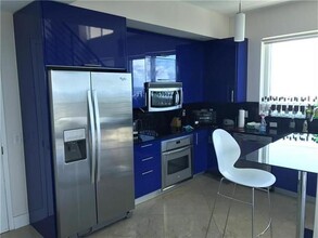 60 SW 13th St, Unit 4801 in Miami, FL - Building Photo - Building Photo