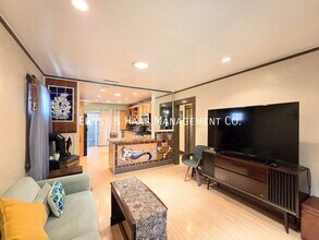 3605 Cerritos Ave in Long Beach, CA - Building Photo - Building Photo
