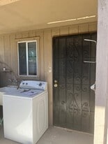 580 N Palm Ave in Brawley, CA - Building Photo