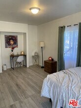 636 W 81st St in Los Angeles, CA - Building Photo - Building Photo