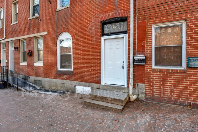20 S Broadway in Baltimore, MD - Building Photo - Building Photo