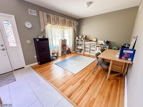 9 Knoll Rd in Boonton, NJ - Building Photo - Building Photo