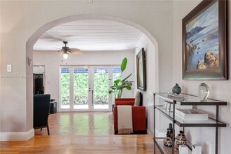 7311 NE 8th Ave in Miami, FL - Building Photo - Building Photo