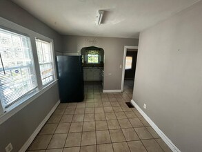 735 Compton St in Louisville, KY - Building Photo - Building Photo