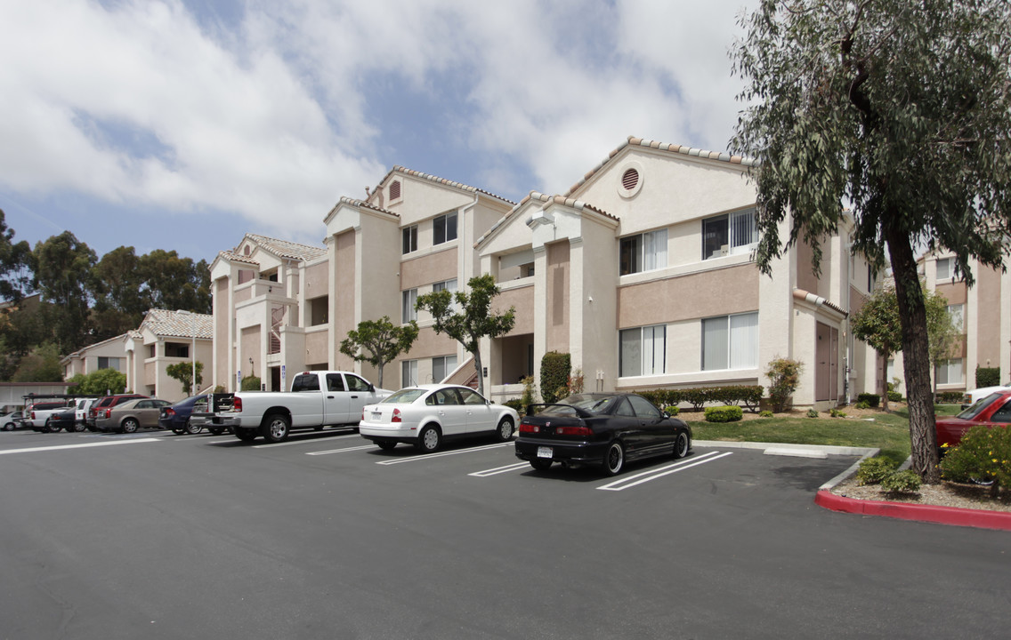 Arroyo Vista in Mission Viejo, CA - Foto de edificio