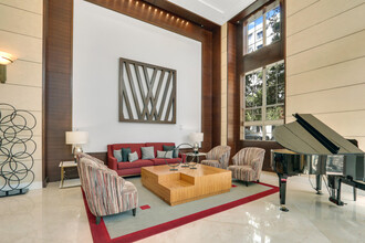 410 Evernia St in West Palm Beach, FL - Building Photo - Building Photo