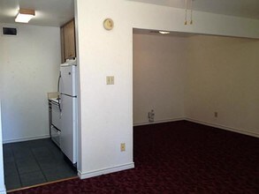 1415 N Austin St in Denton, TX - Building Photo - Building Photo