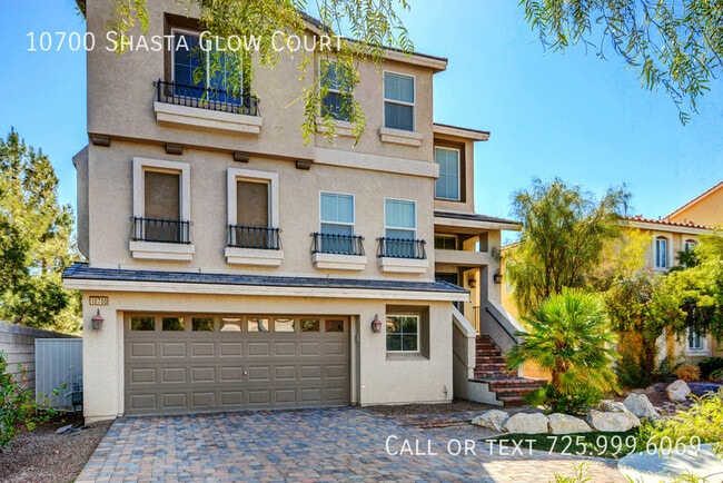 10700 Shasta Glow Ct in Henderson, NV - Building Photo - Building Photo