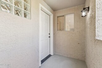 5249 E Shea Blvd in Scottsdale, AZ - Building Photo - Building Photo