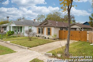 809 Nevada St in San Antonio, TX - Building Photo