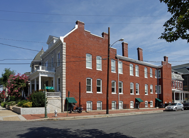 3214-3216 E Broad St in Richmond, VA - Building Photo - Building Photo