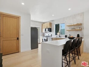 3014 9th Ave in Los Angeles, CA - Building Photo - Building Photo