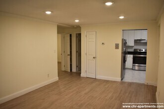 269 Harvard St, Unit 1 in Cambridge, MA - Building Photo - Building Photo