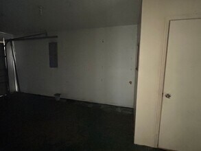 702 Woods Ct in Hinesville, GA - Building Photo - Building Photo