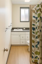 4866-4868 Orchard Ave in San Diego, CA - Foto de edificio - Building Photo