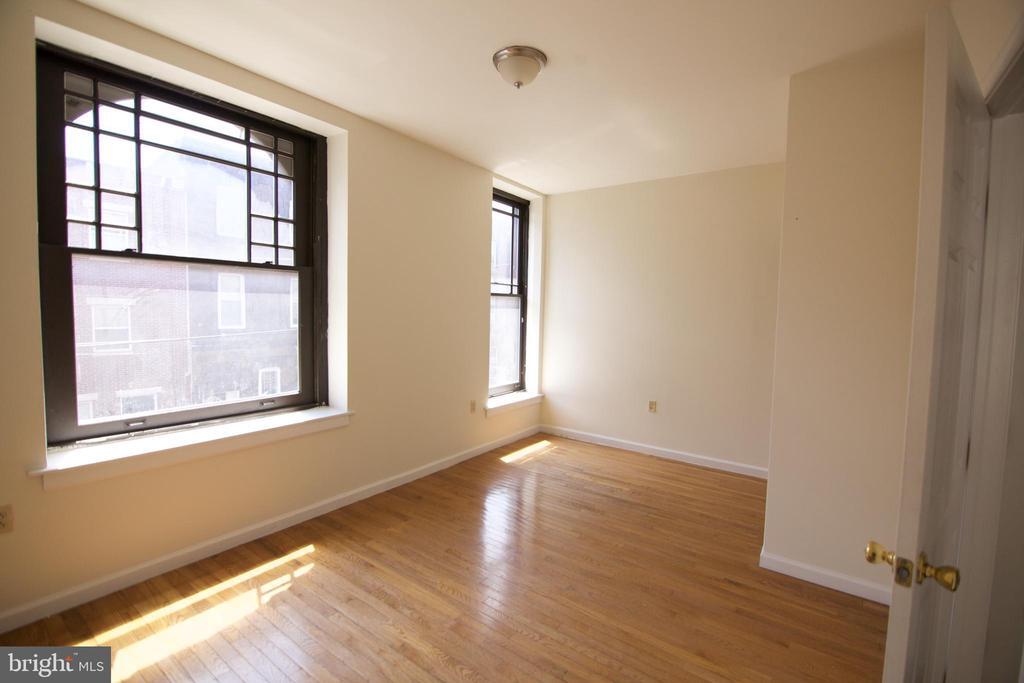 1522 N 17th St in Philadelphia, PA - Building Photo